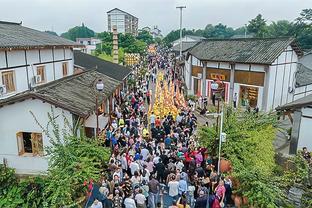 苏群谈莫兰特绝杀：运动员菜是原罪 赛场上发挥才有机会重塑形象